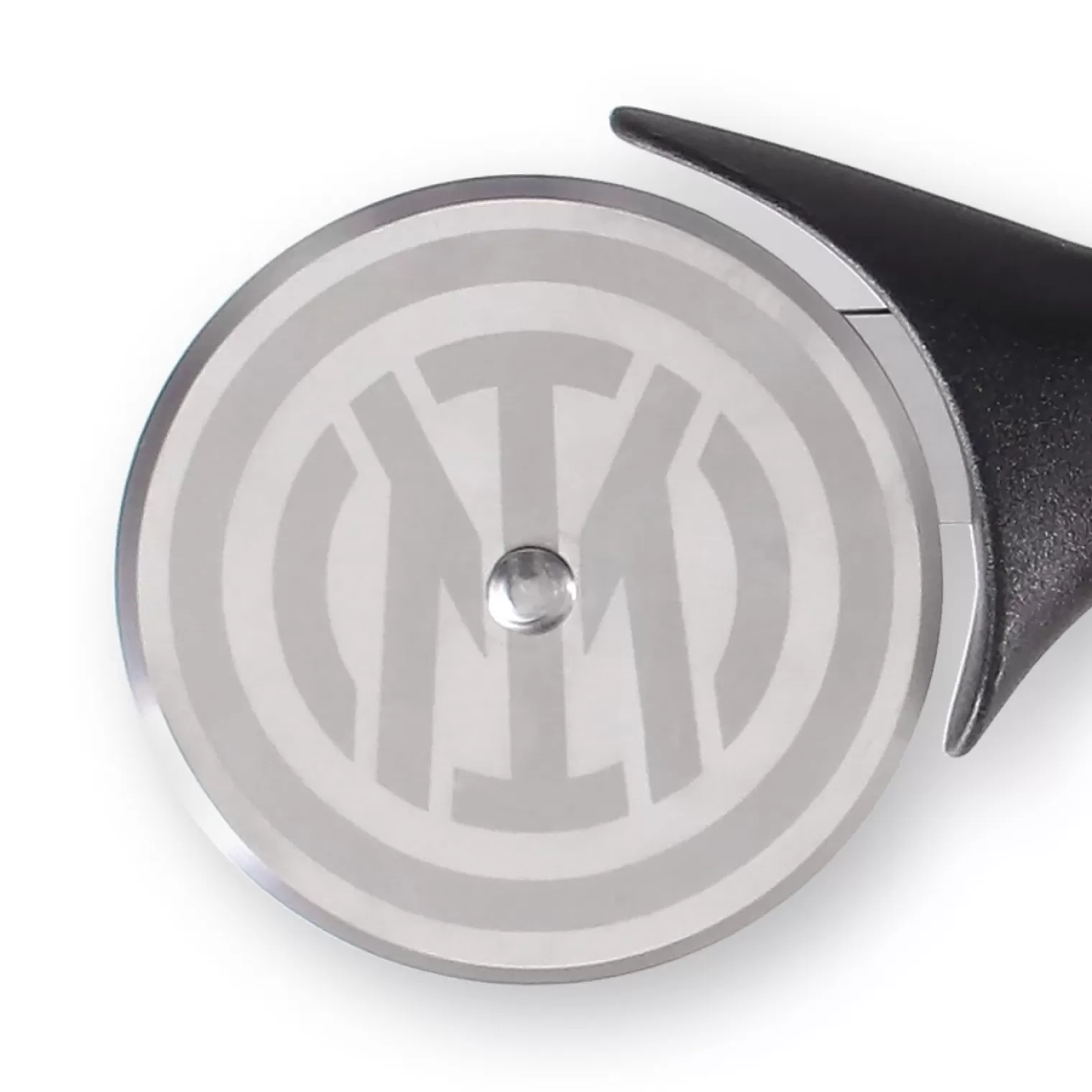 Inter IM TAGLIAPIZZA^ Cucina